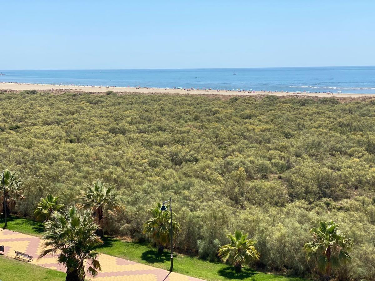 Atico Las Palmeras Huelva Bagian luar foto