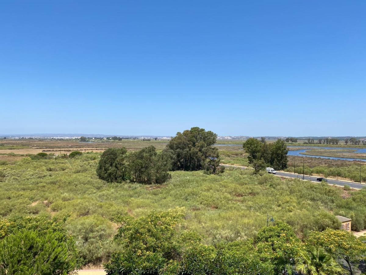 Atico Las Palmeras Huelva Bagian luar foto